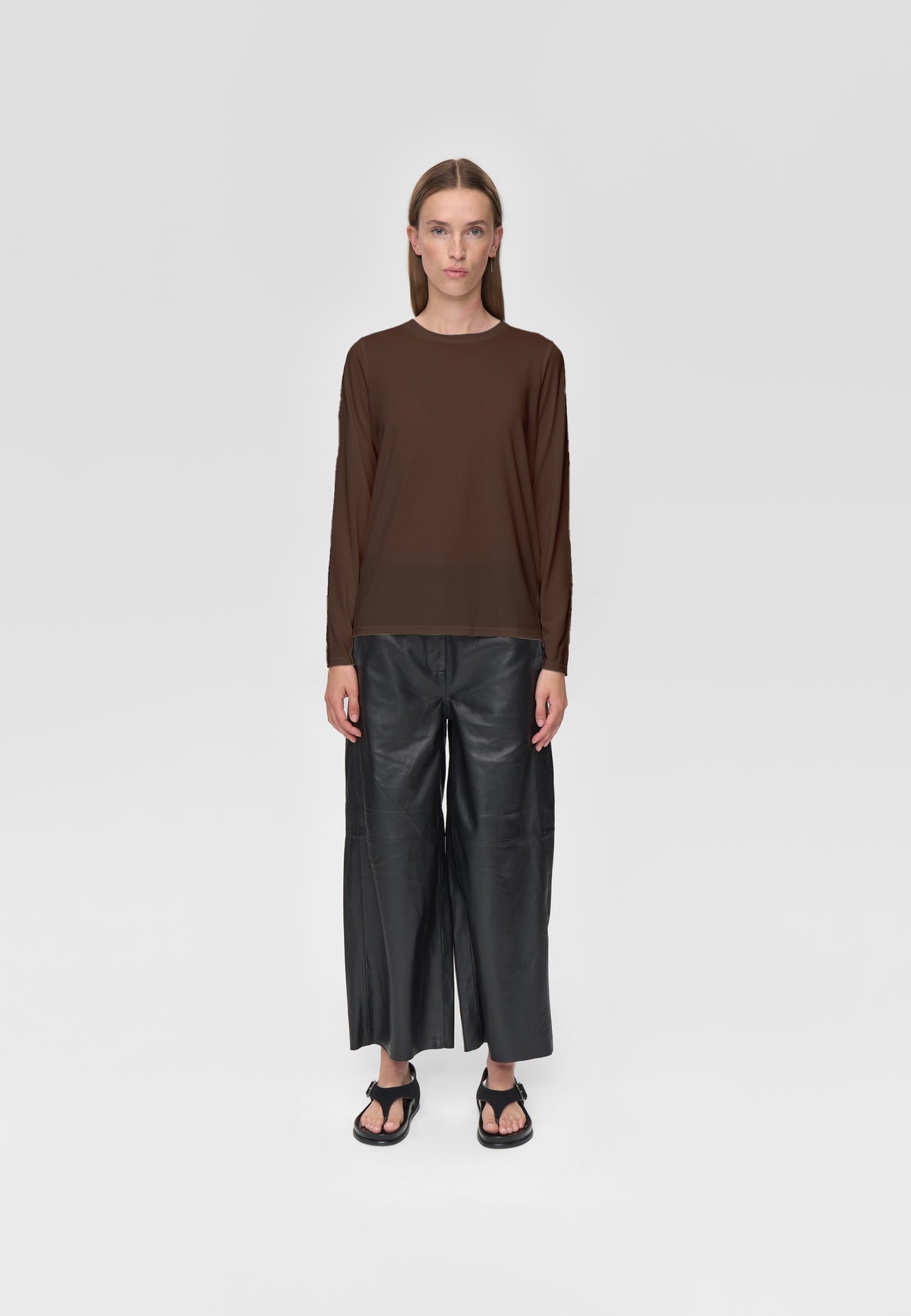 minimum female Margot Tee 0281 Long Sleeved T-shirt 1215 Shaved Chocolate