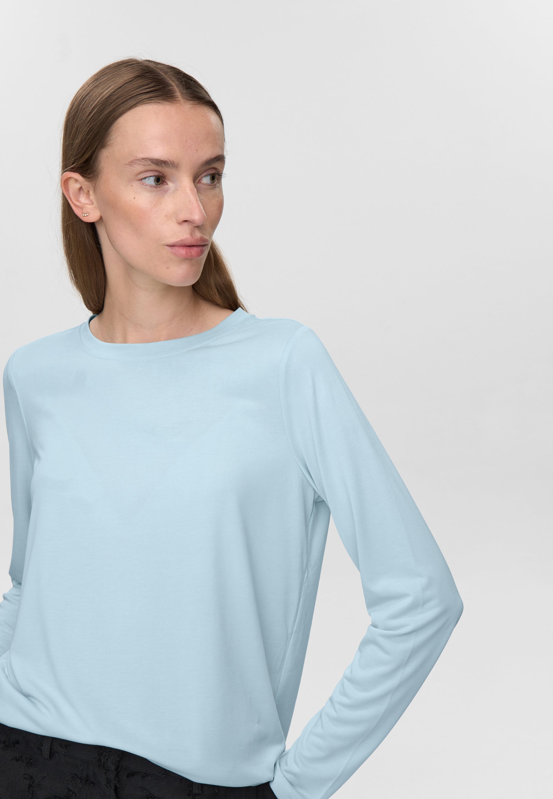 minimum female Margot Tee 0281 Long Sleeved T-shirt 4115 Cashmere Blue