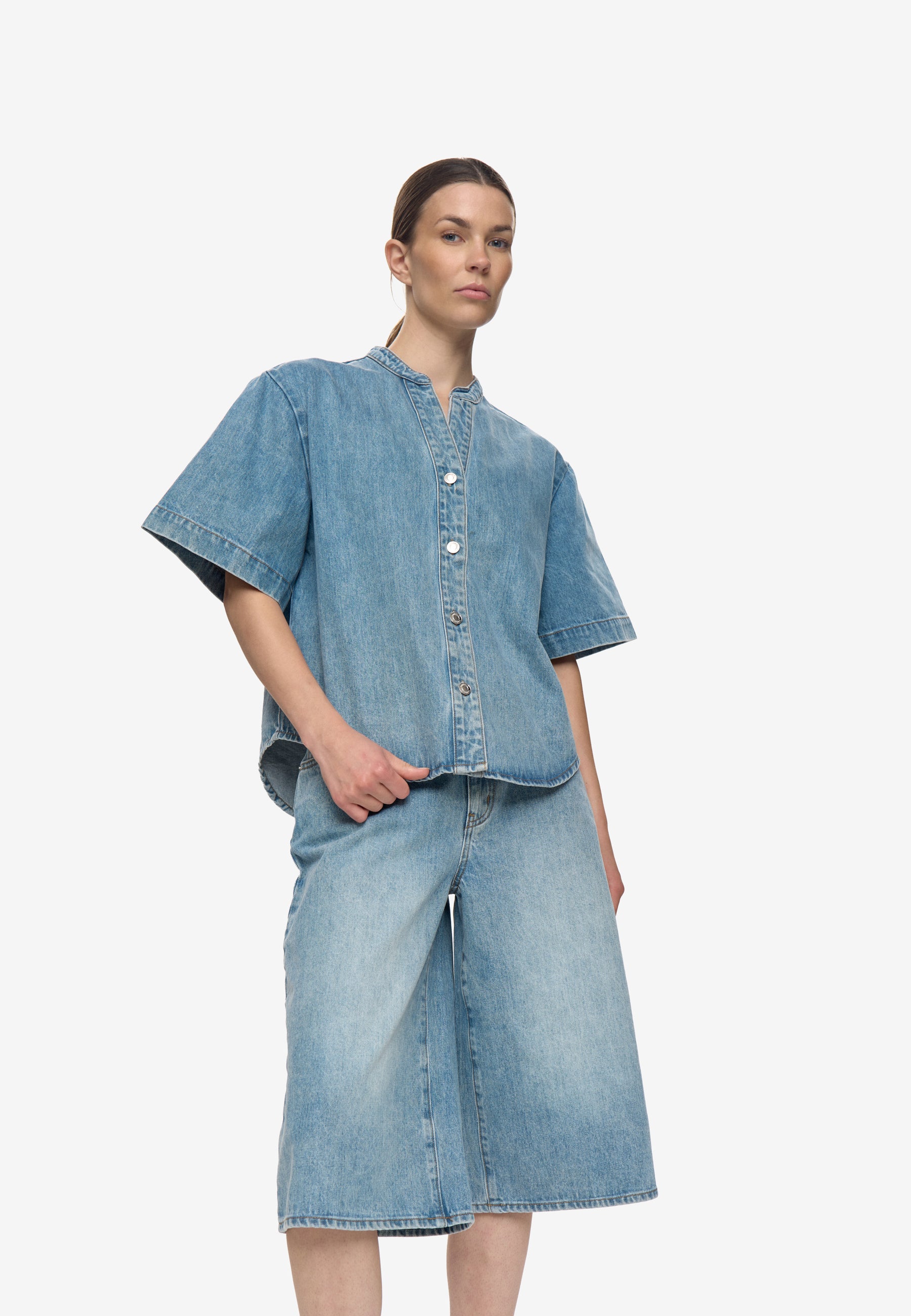 minimum female Alicia rlx ss shirt 2461 Short Sleeved Shirt 1001 Light Blue