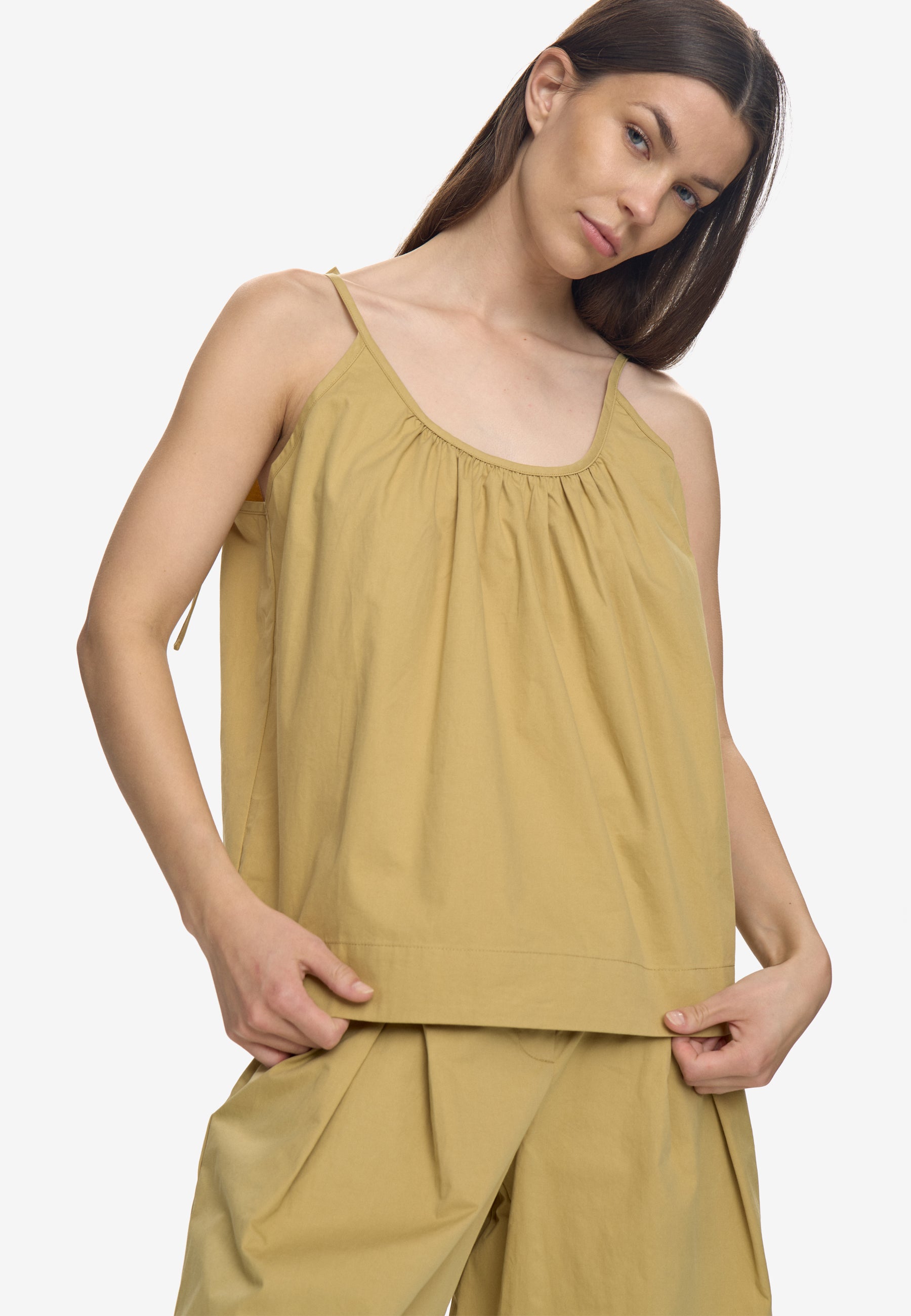 minimum female Anias top 4704 Top 0726 Khaki Green