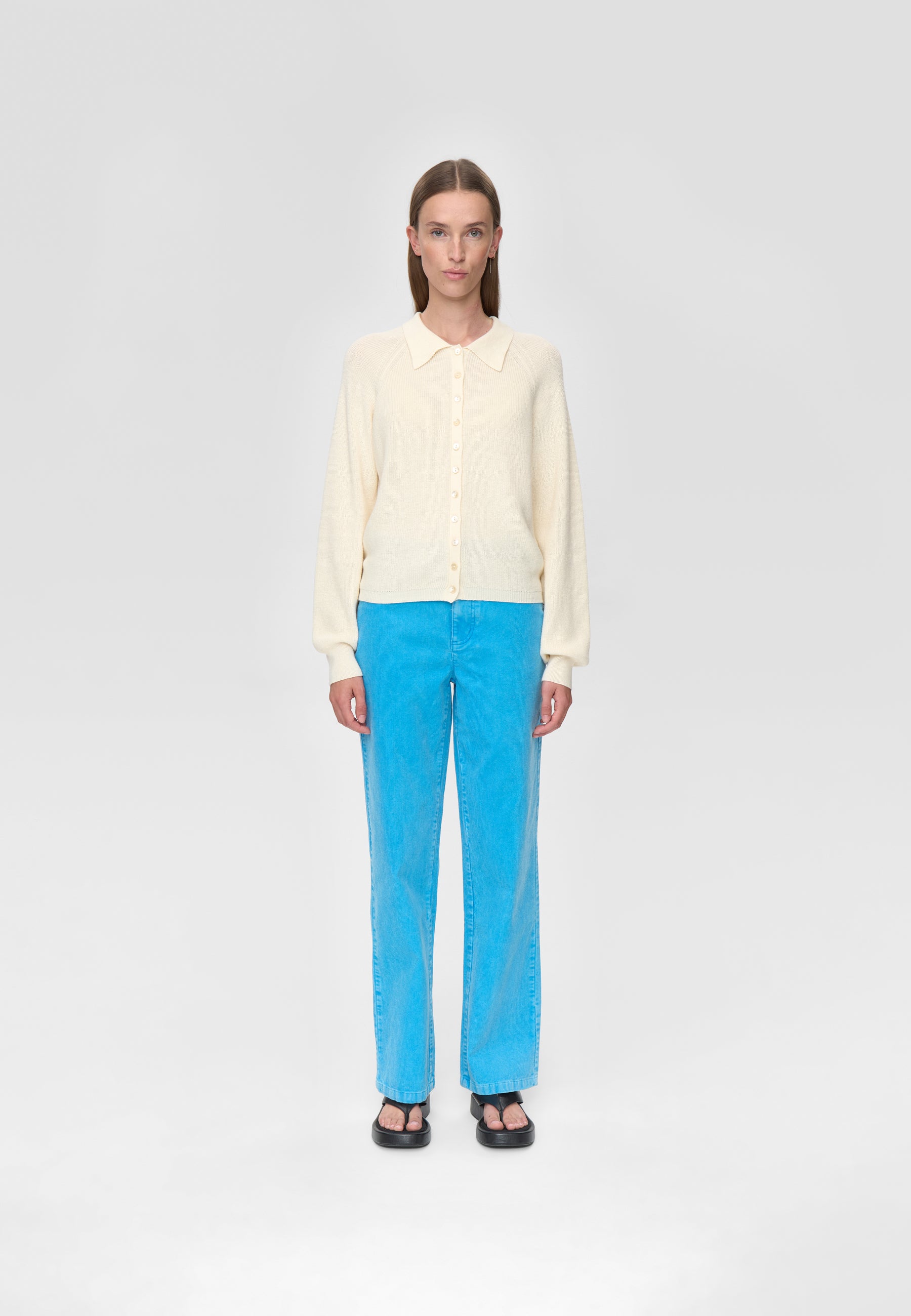 minimum female Britney MW str jeans 4356 Straight Jeans 4435 Malibu Blue