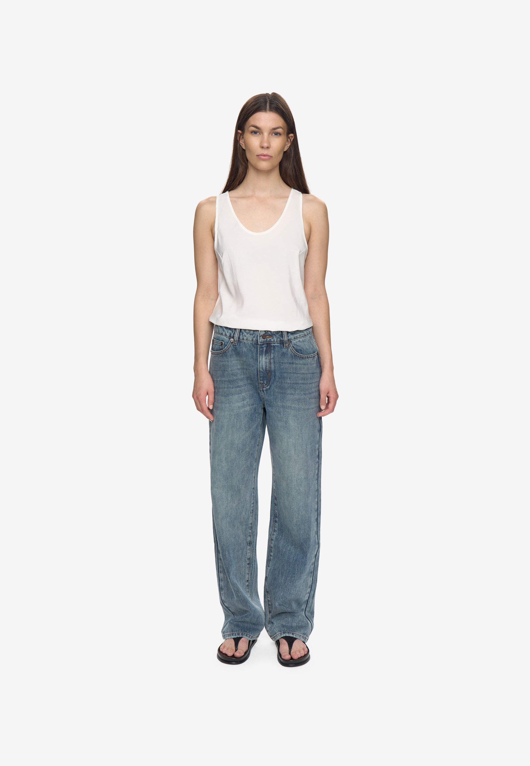 minimum female Britney jeans 4703 Straight Jeans 1002 Medium Blue