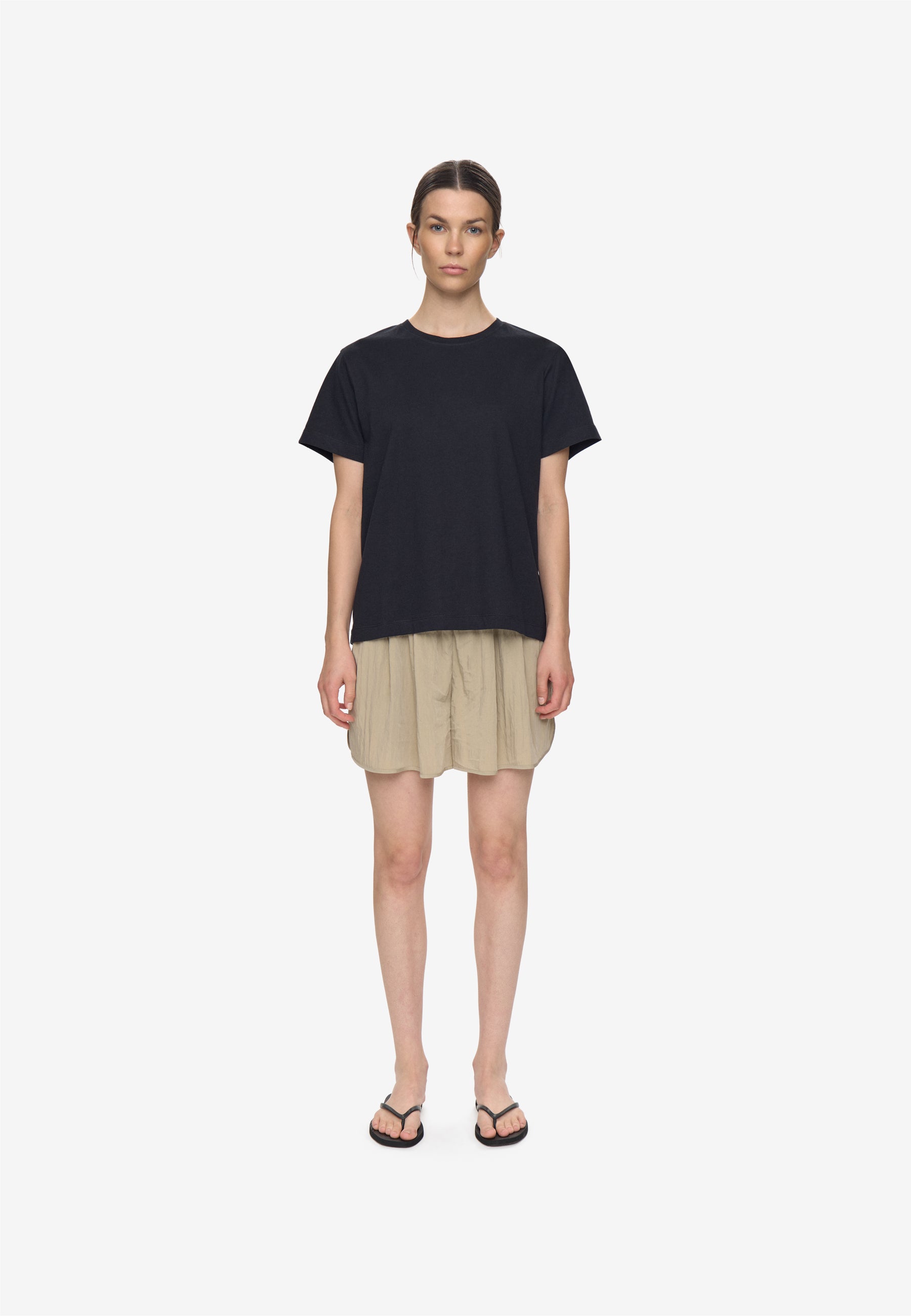 minimum female Lilou ss t-shirt G029 GOTS Short Sleeved T-shirt 999 Black